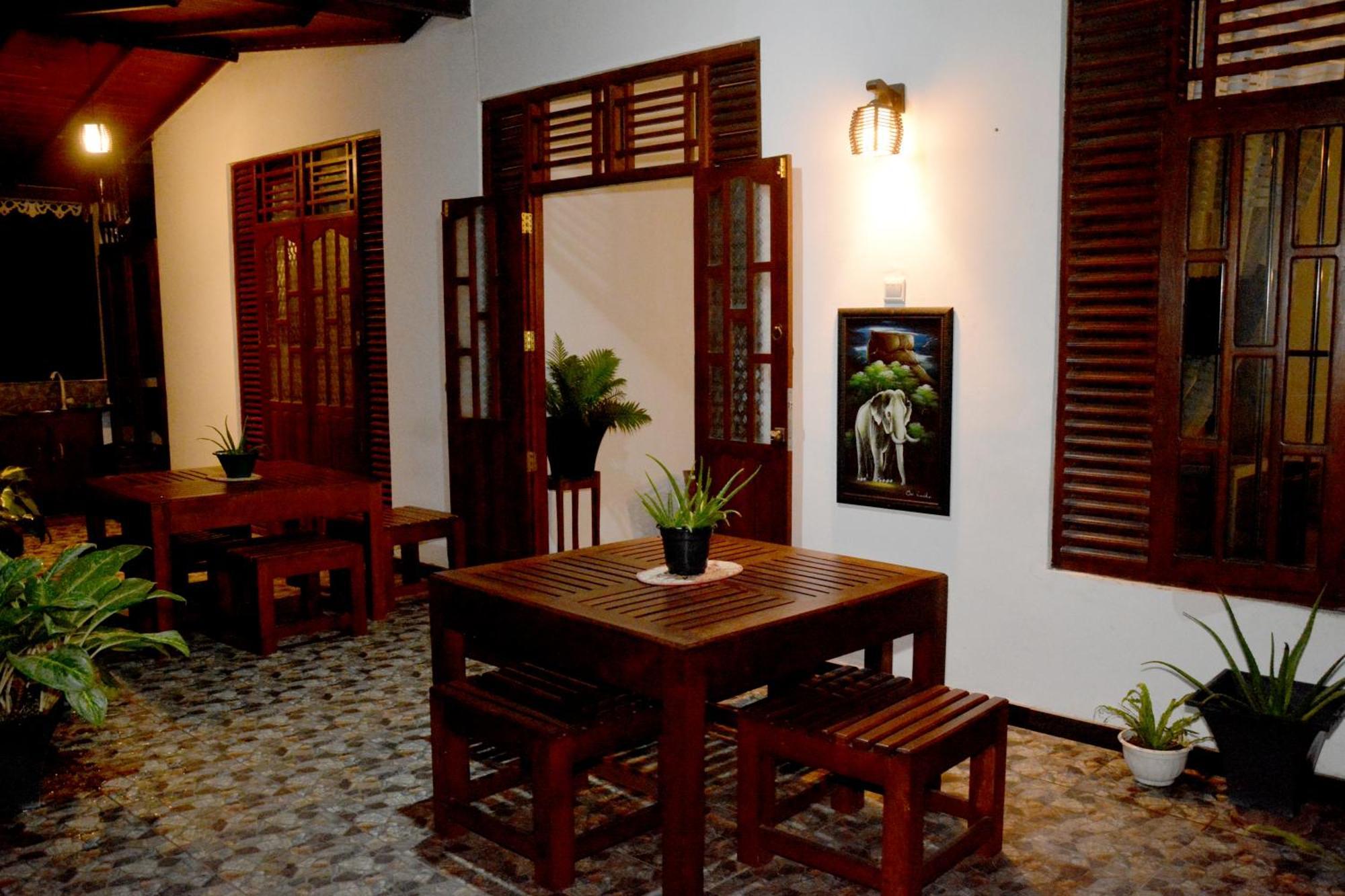 Sumimal Resort Polhena 马特勒 外观 照片