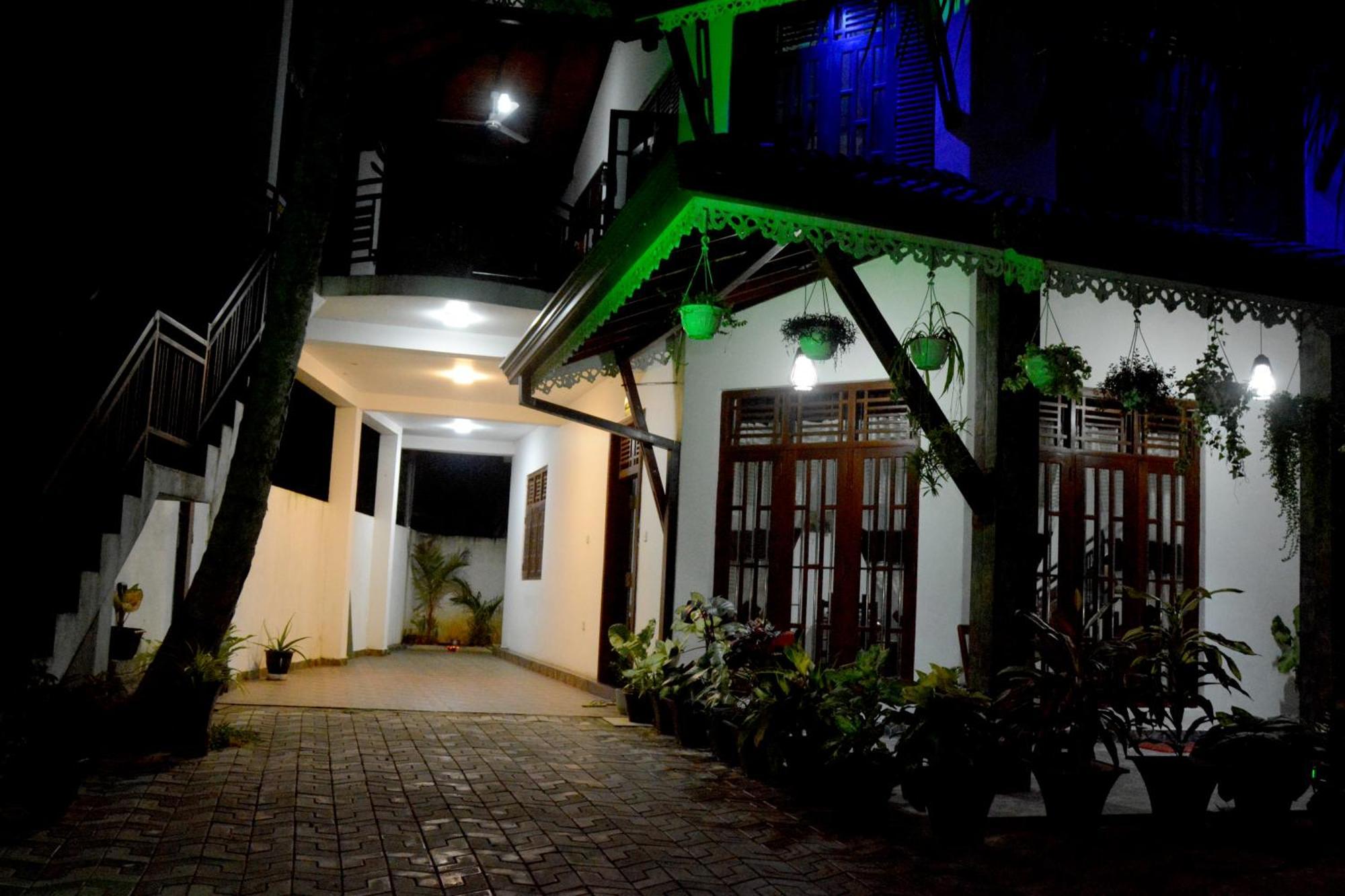 Sumimal Resort Polhena 马特勒 外观 照片