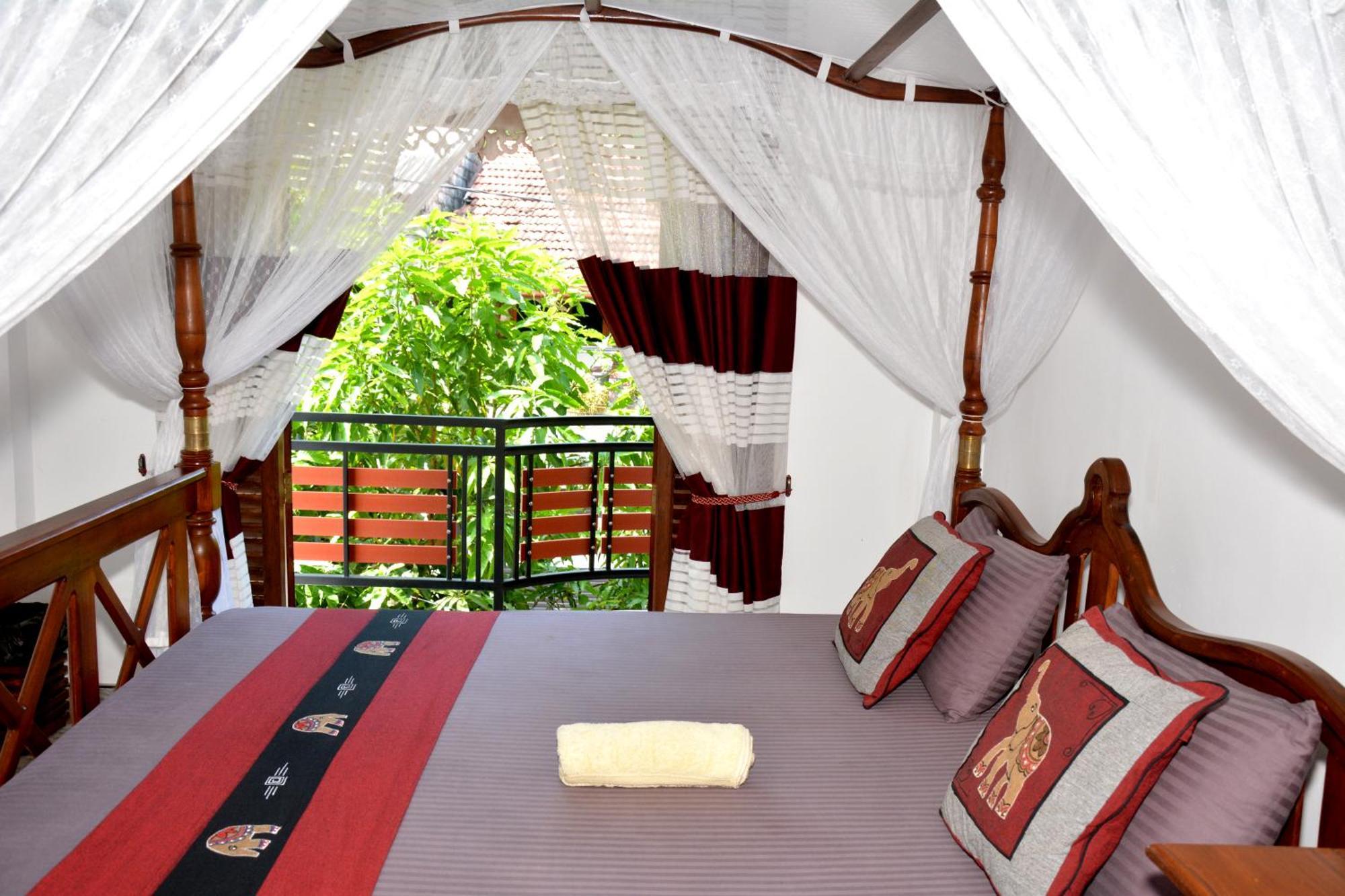 Sumimal Resort Polhena 马特勒 外观 照片
